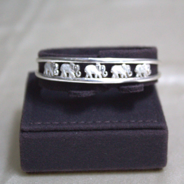 Silver Bangle Elephant - Image 2